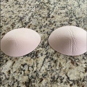 Lululemon Size 6 Bra Pads NWOT